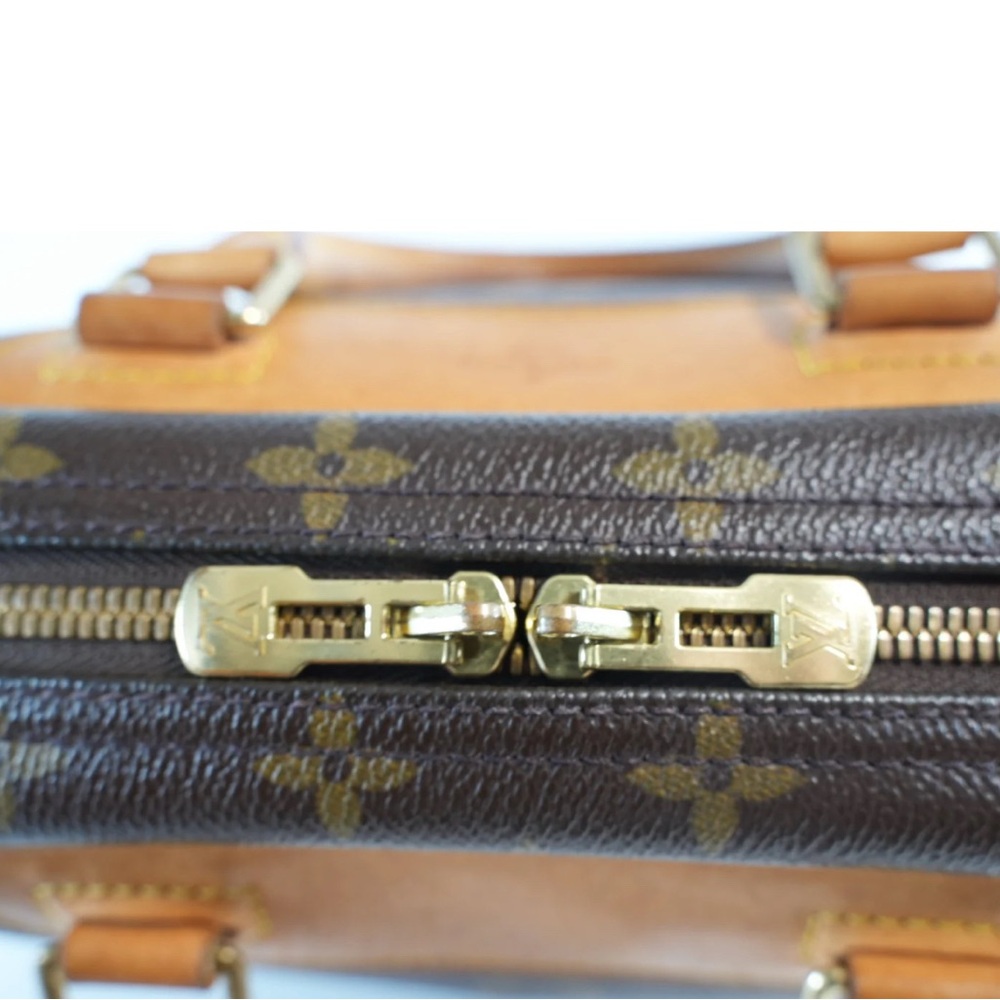 🎉 24 Hour Sale 💯Authentic LOuis Vuitton Trouville Handbag 👜 - Picture 11 of 15
